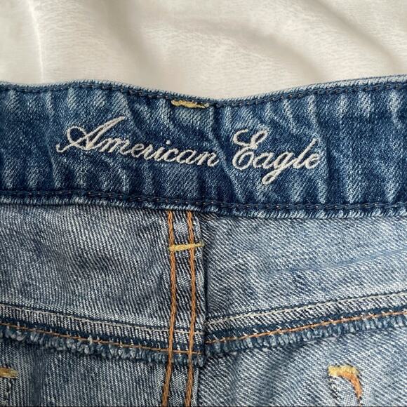 American Eagle ripped cutoff jean shorts blue denim size 2 - Picture 2 of 4